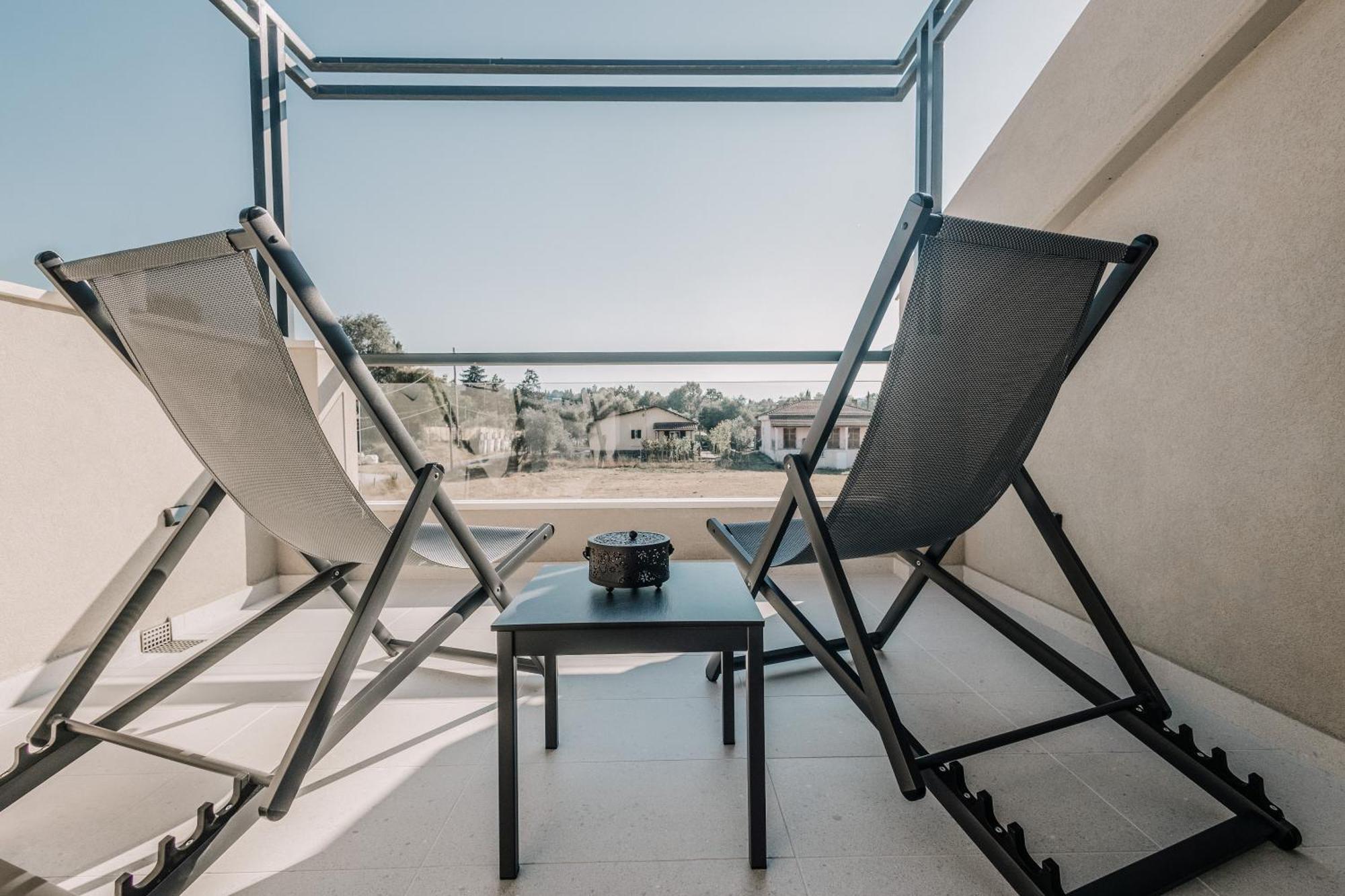 Villa Serenity Of Corfu Kompitsion